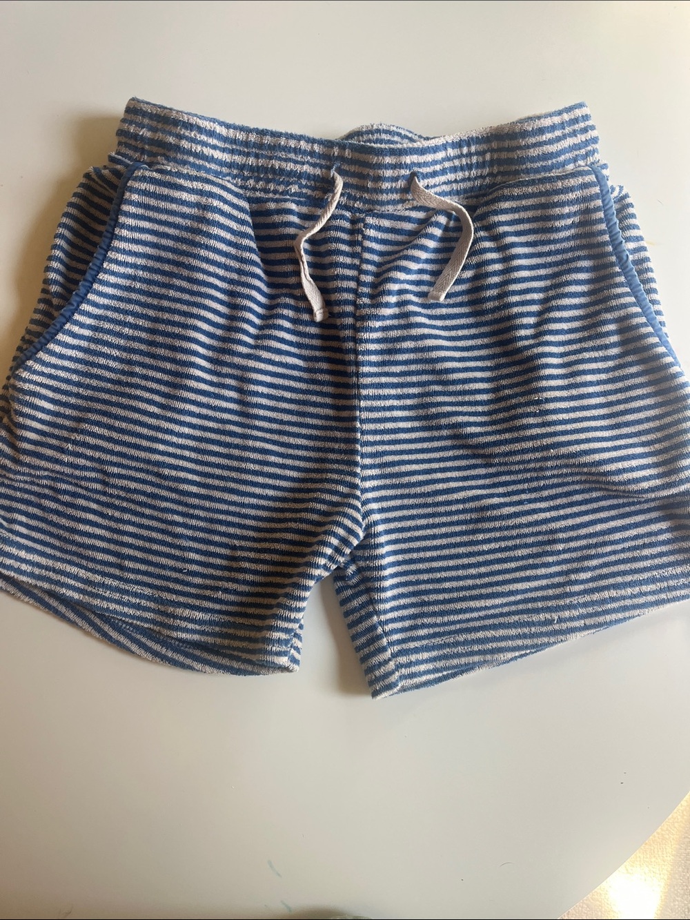 Striped Blue & White Kids Terry Shorts with Drawstring minnow preowned size 9/10